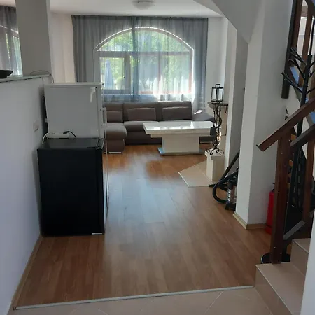 Guest house мускат 2