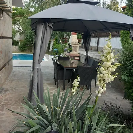 Guest house мускат 2 Aheloy