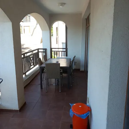 мускат 2 Casa de hóspedes Aheloy