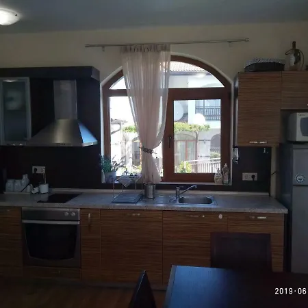 Guest house мускат 2 4*
