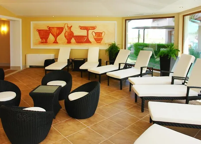 招待所 мускат 2 4*