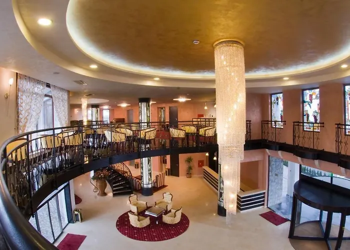 мускат 2 4* 阿赫洛伊