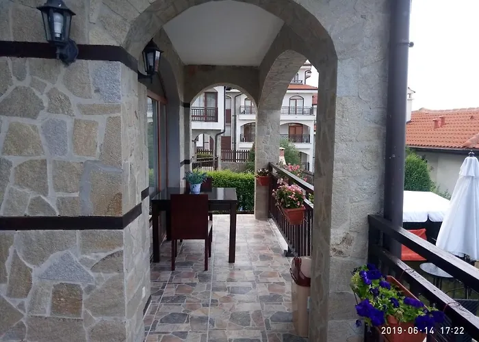 招待所 мускат 2